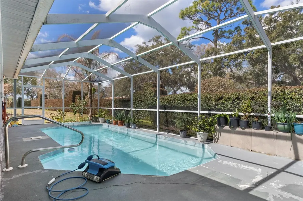 9151 Rhett Lane Weeki Wachee FL 34613