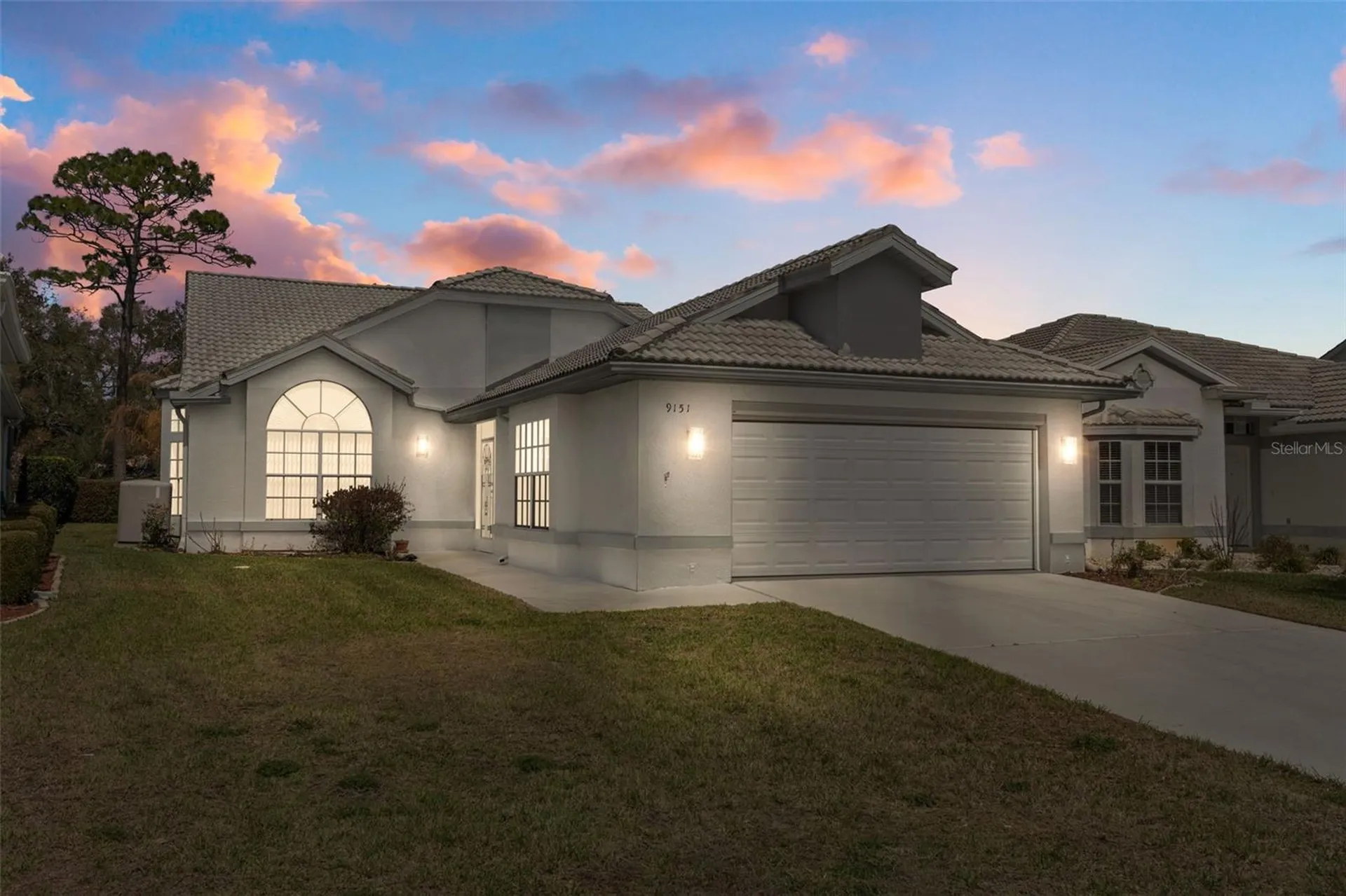 9151 Rhett Lane Weeki Wachee FL 34613