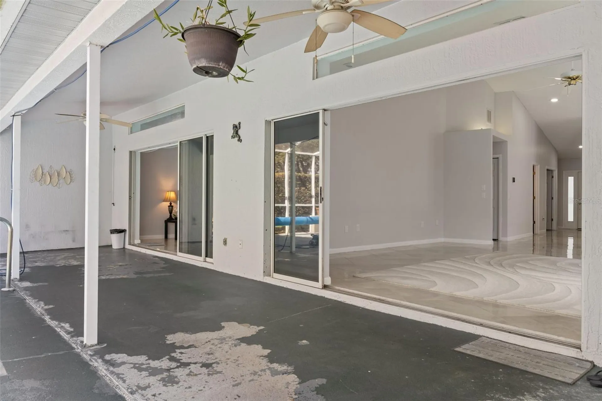 9151 Rhett Lane Weeki Wachee FL 34613