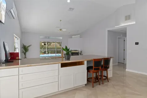 9151 Rhett Lane Weeki Wachee FL 34613