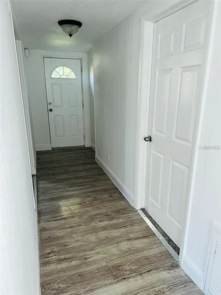 10221 Beam Street Jacksonville FL 32218
