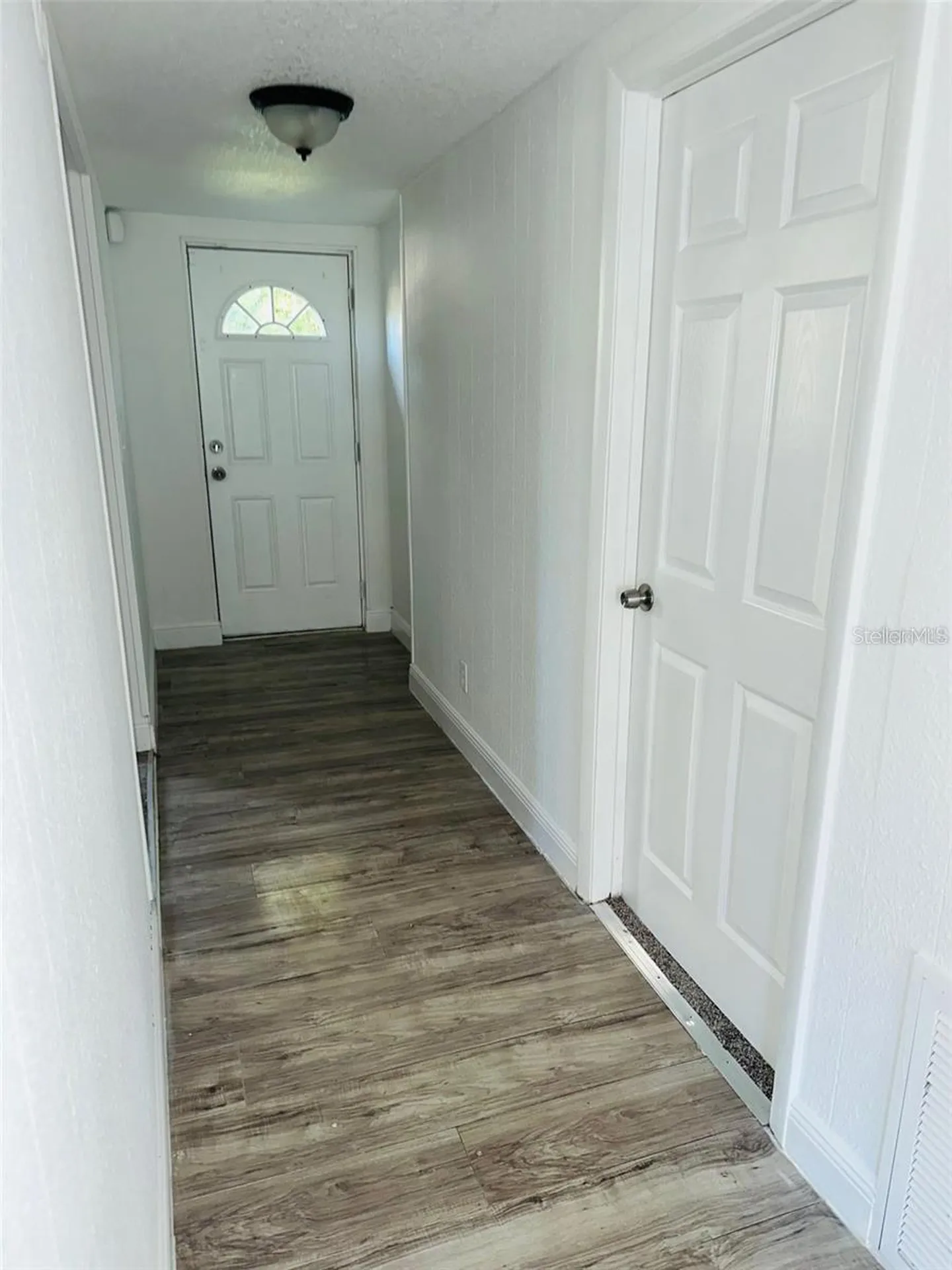 10221 Beam Street Jacksonville FL 32218