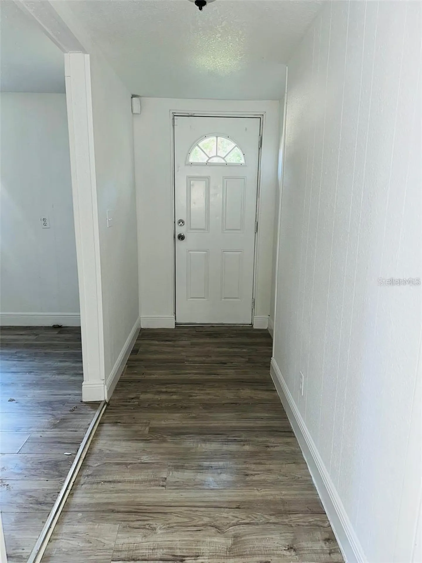 10221 Beam Street Jacksonville FL 32218