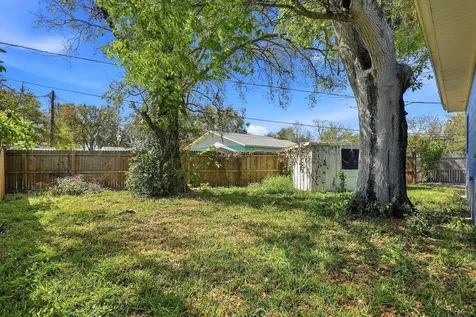 4926 Haines Road N St Petersburg FL 33714