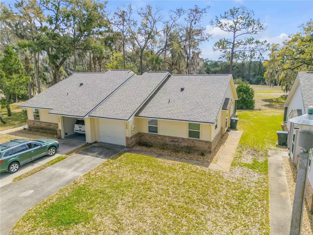 240 Bob White Court Daytona Beach FL 32119