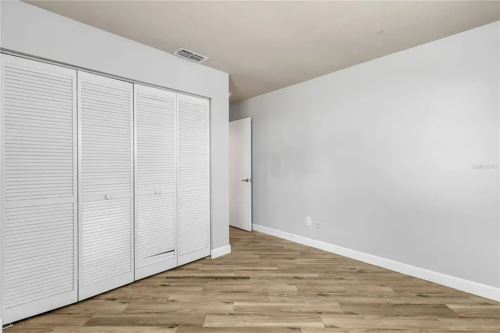 240 Bob White Court Daytona Beach FL 32119