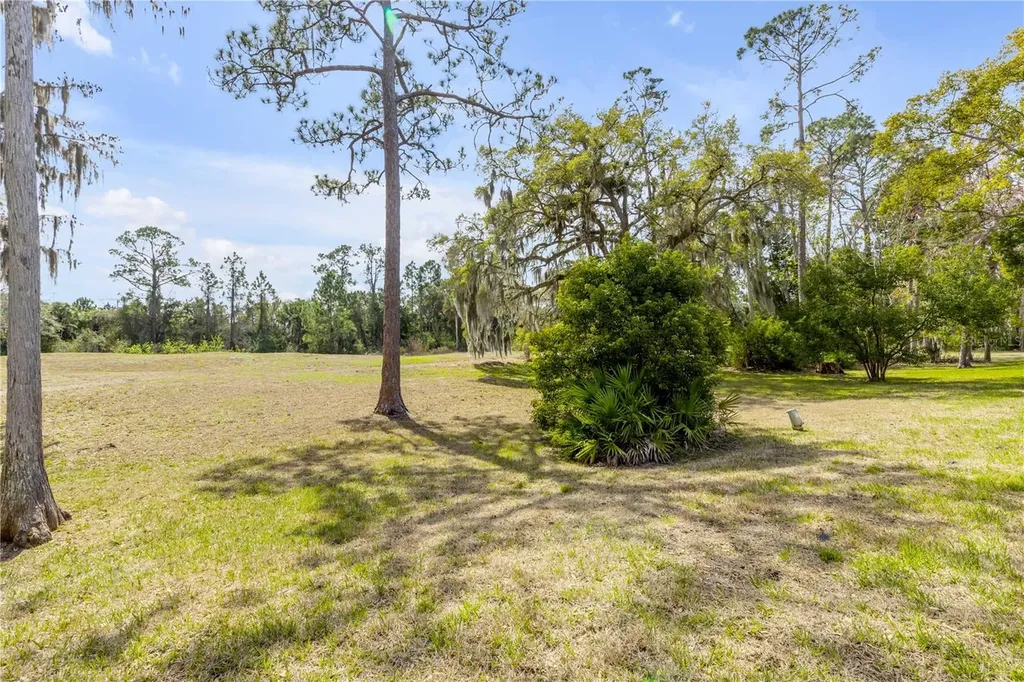 240 Bob White Court Daytona Beach FL 32119