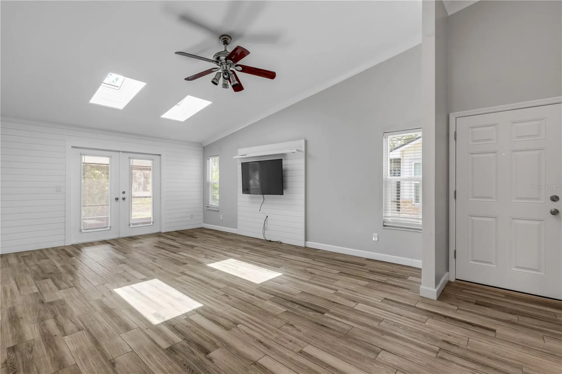 240 Bob White Court Daytona Beach FL 32119