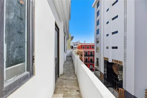 205 Tetuan Street San Juan PR 00901