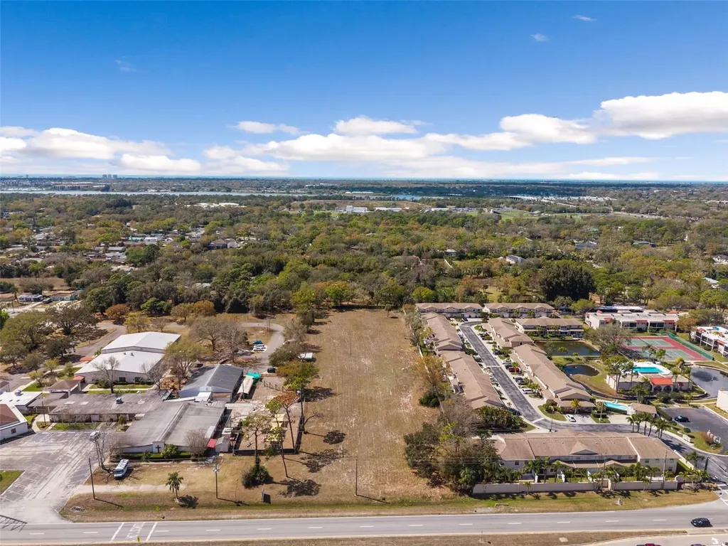 9530 Starkey Road Seminole FL 33777