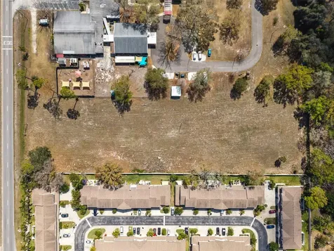 9530 Starkey Road Seminole FL 33777