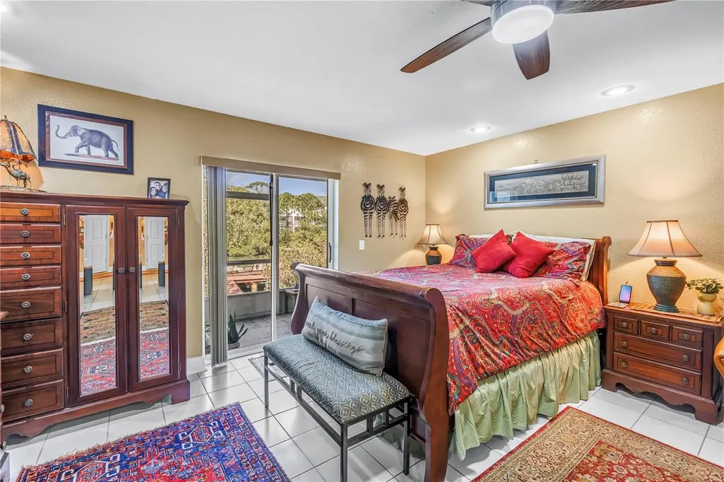 9948 Indian Key Trail Seminole FL 33776