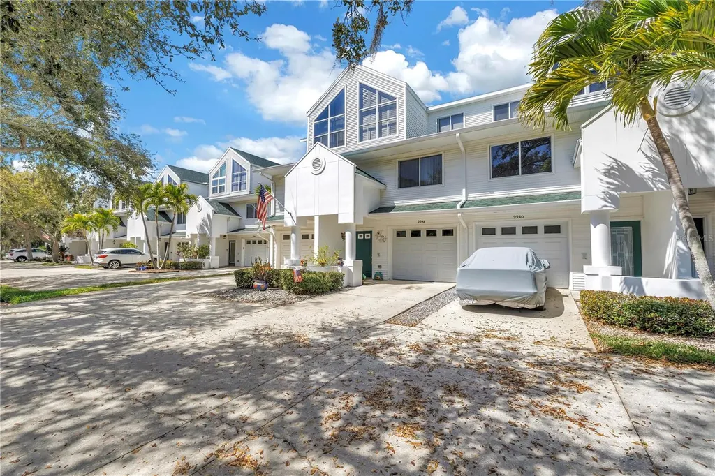 9948 Indian Key Trail Seminole FL 33776