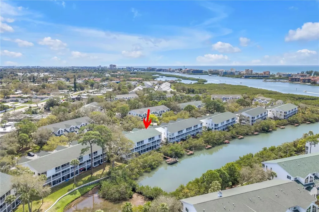 9948 Indian Key Trail Seminole FL 33776
