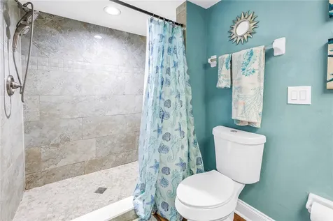 9948 Indian Key Trail Seminole FL 33776
