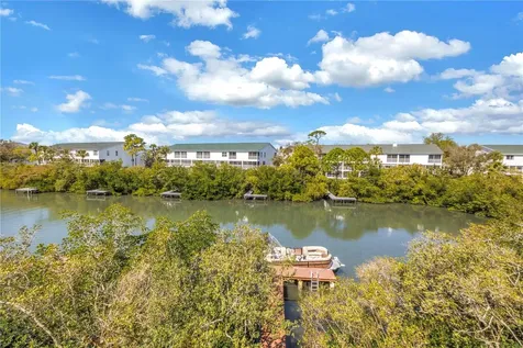 9948 Indian Key Trail Seminole FL 33776