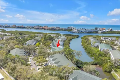9948 Indian Key Trail Seminole FL 33776