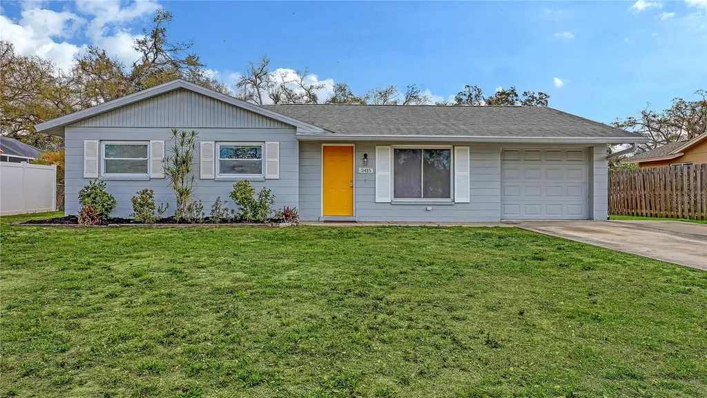 3415 Woodmont Drive Sarasota FL 34232