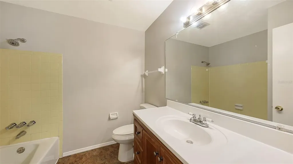 3415 Woodmont Drive Sarasota FL 34232