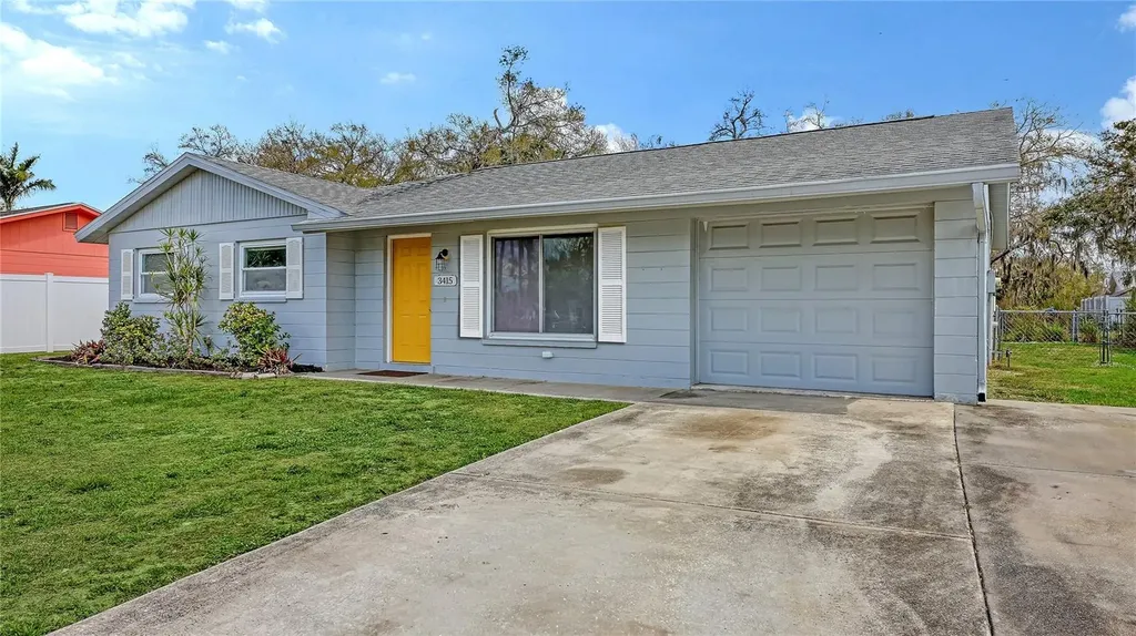 3415 Woodmont Drive Sarasota FL 34232