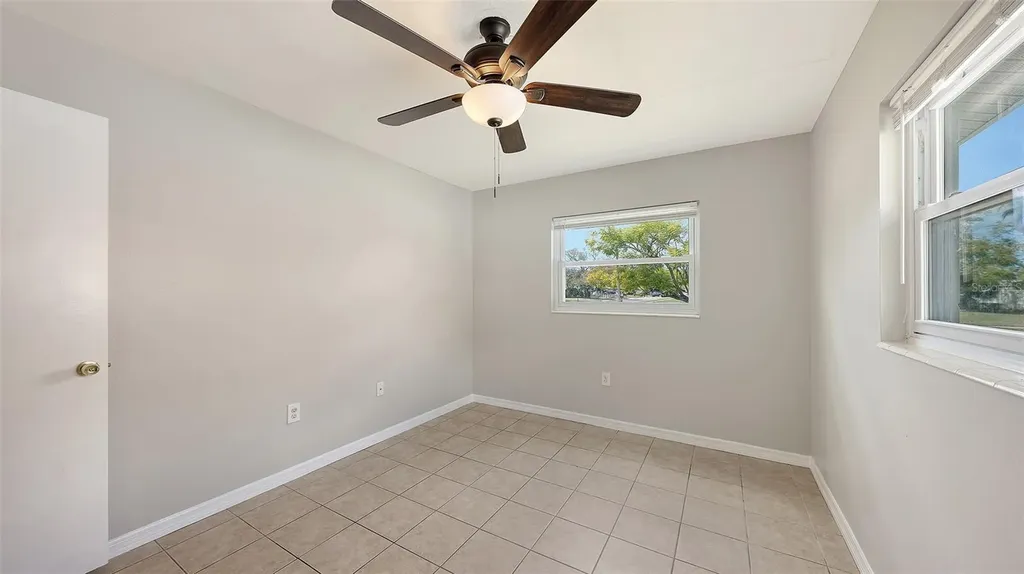 3415 Woodmont Drive Sarasota FL 34232