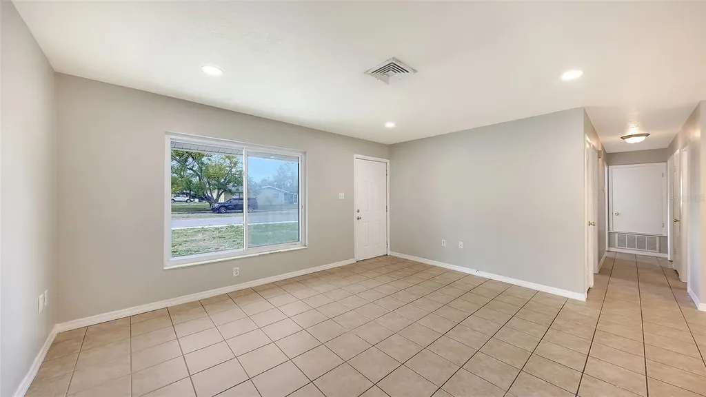 3415 Woodmont Drive Sarasota FL 34232