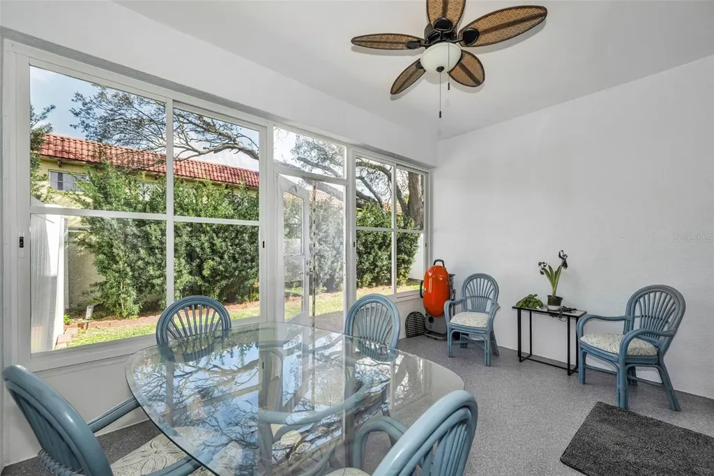 1528 Highland Park Drive Largo FL 33756