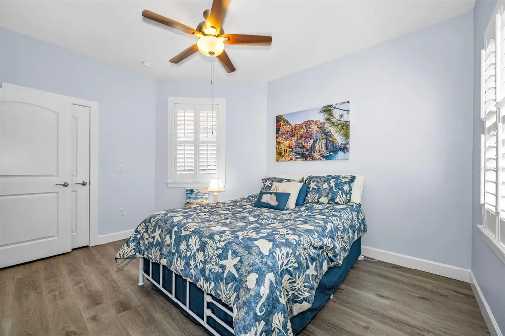 1528 Highland Park Drive Largo FL 33756