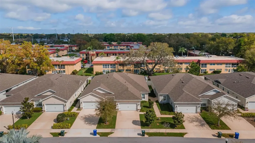 1528 Highland Park Drive Largo FL 33756