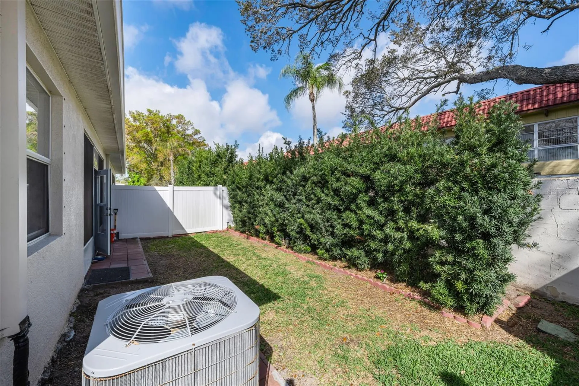 1528 Highland Park Drive Largo FL 33756