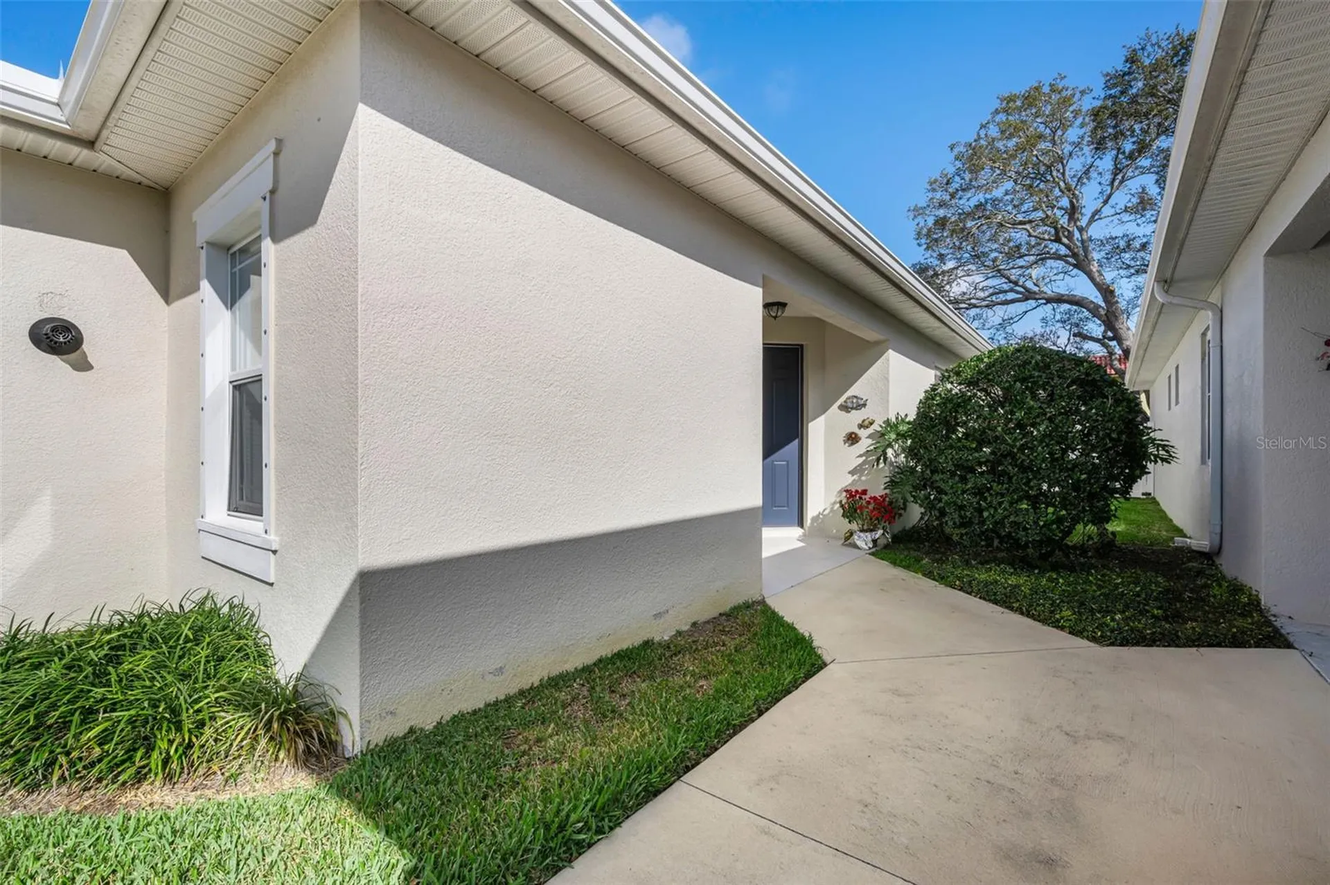 1528 Highland Park Drive Largo FL 33756