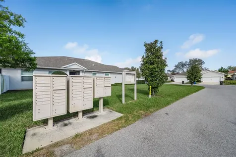 1528 Highland Park Drive Largo FL 33756