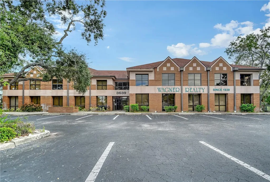 3639 Cortez Road W Bradenton FL 34210