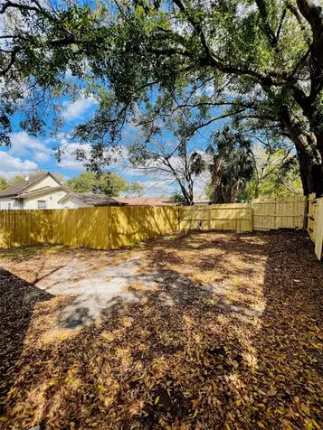 2507 Armenia Tampa FL 33607