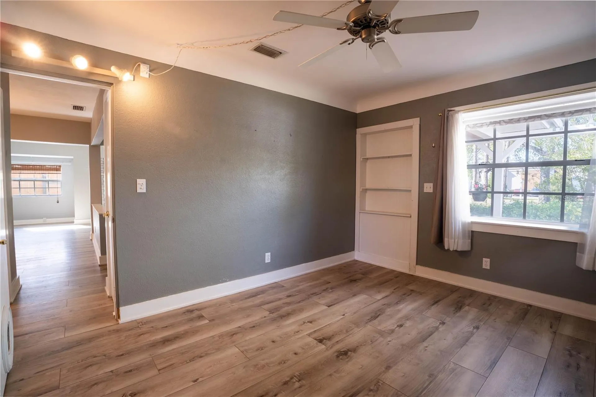 2567 Central Avenue Clearwater FL 33764