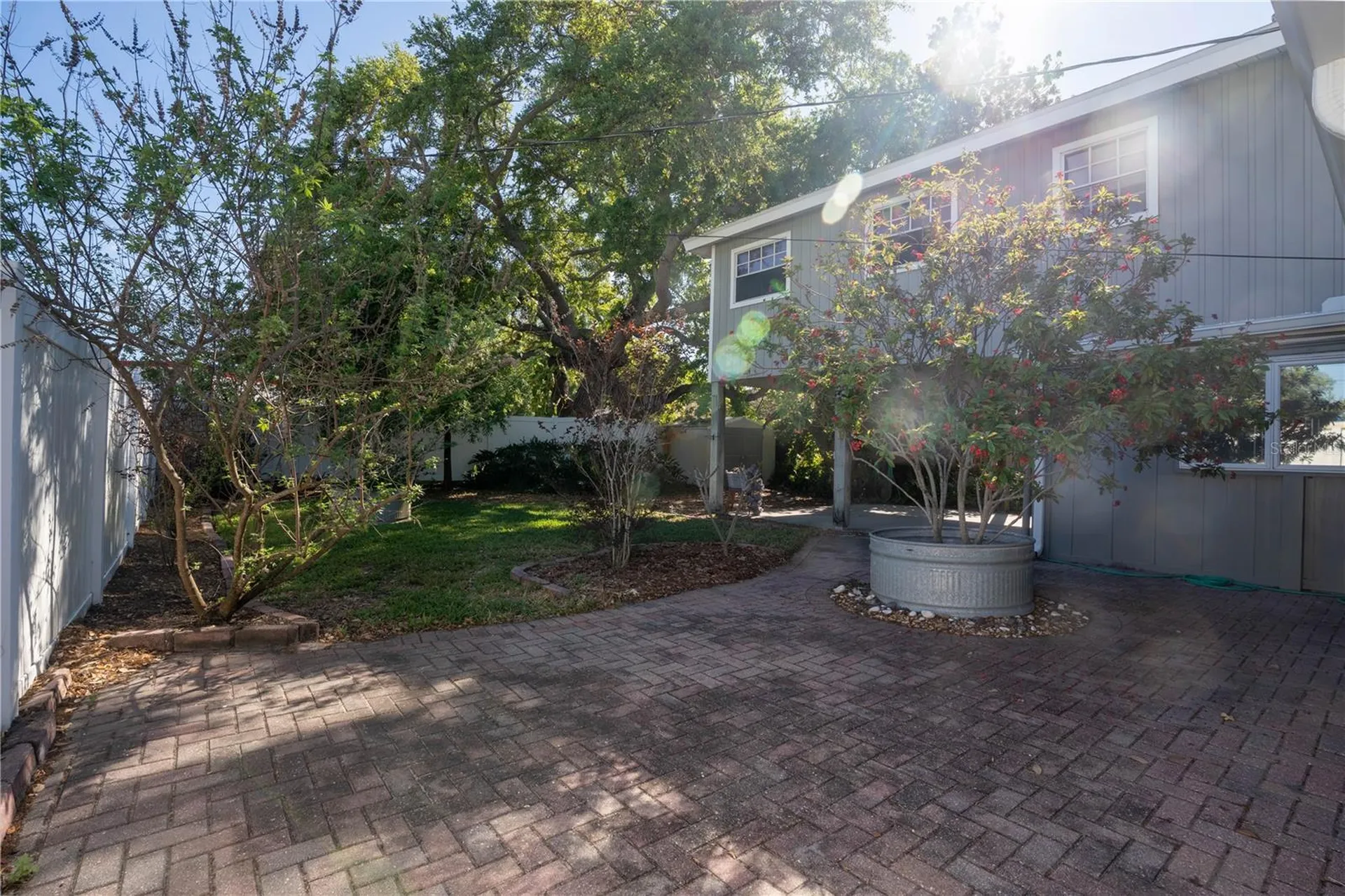 2567 Central Avenue Clearwater FL 33764