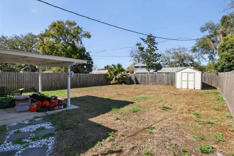 1011 Timor Avenue Orlando FL 32804