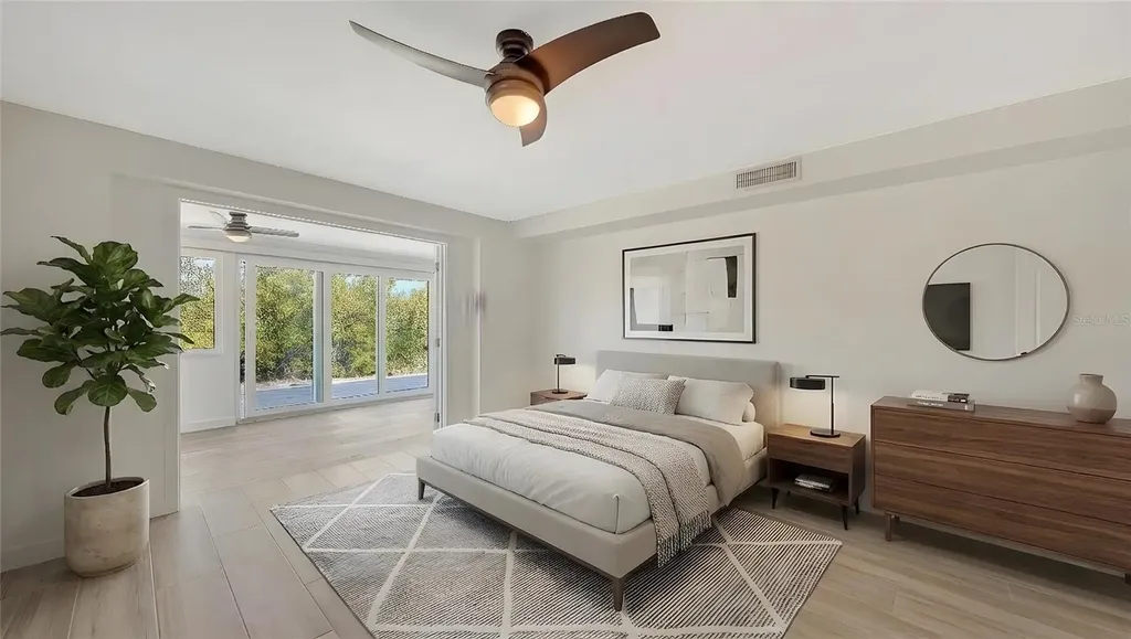 909 Spanish Drive N Longboat Key FL 34228