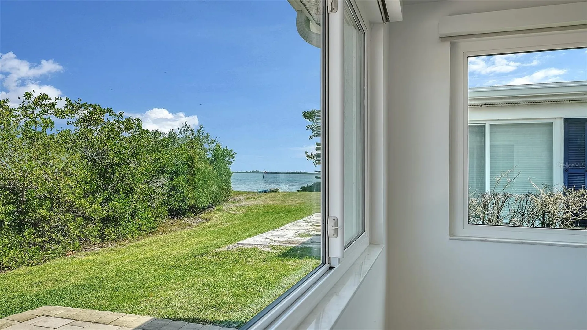 909 Spanish Drive N Longboat Key FL 34228