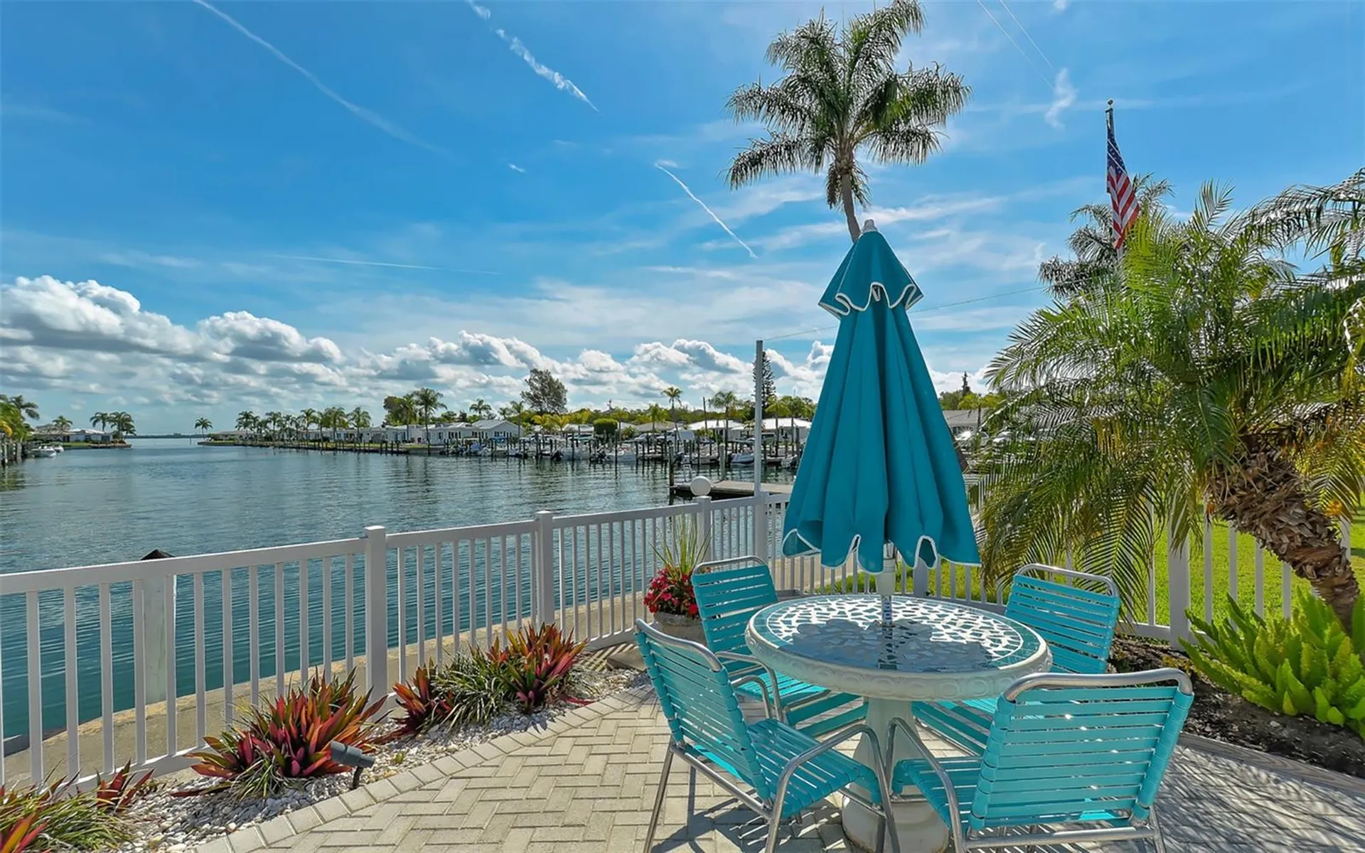 909 Spanish Drive N Longboat Key FL 34228