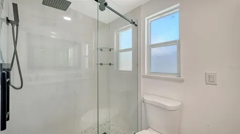 909 Spanish Drive N Longboat Key FL 34228
