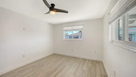 909 Spanish Drive N Longboat Key FL 34228