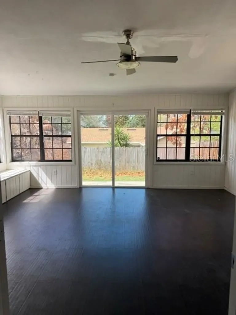 1928 Larkwood Drive Apopka FL 32703