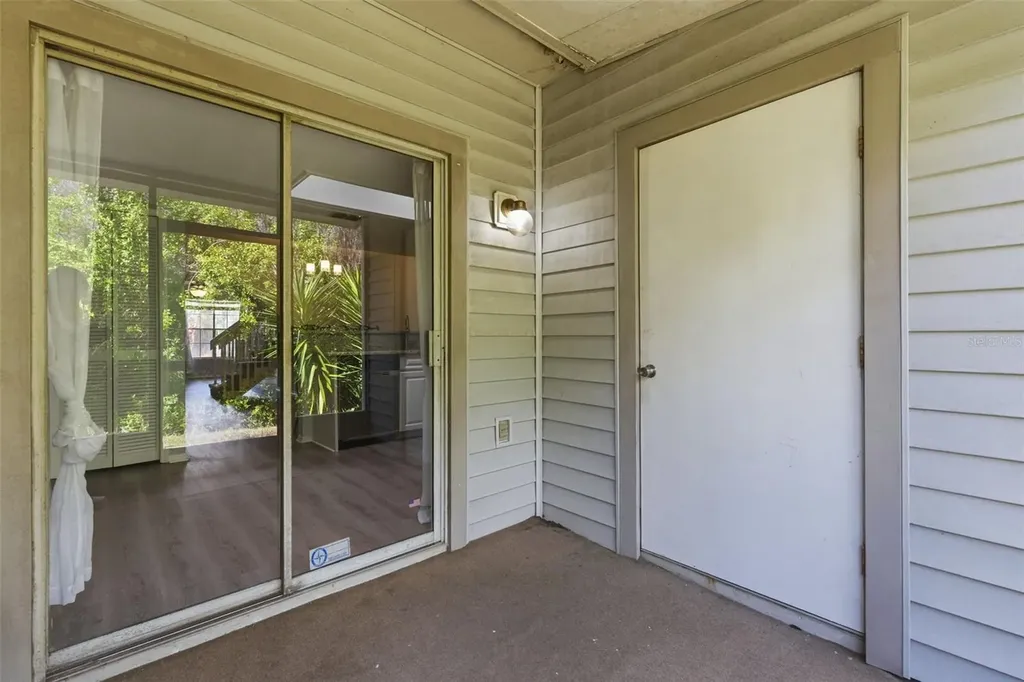2183 Fox Chase Boulevard Palm Harbor FL 34683