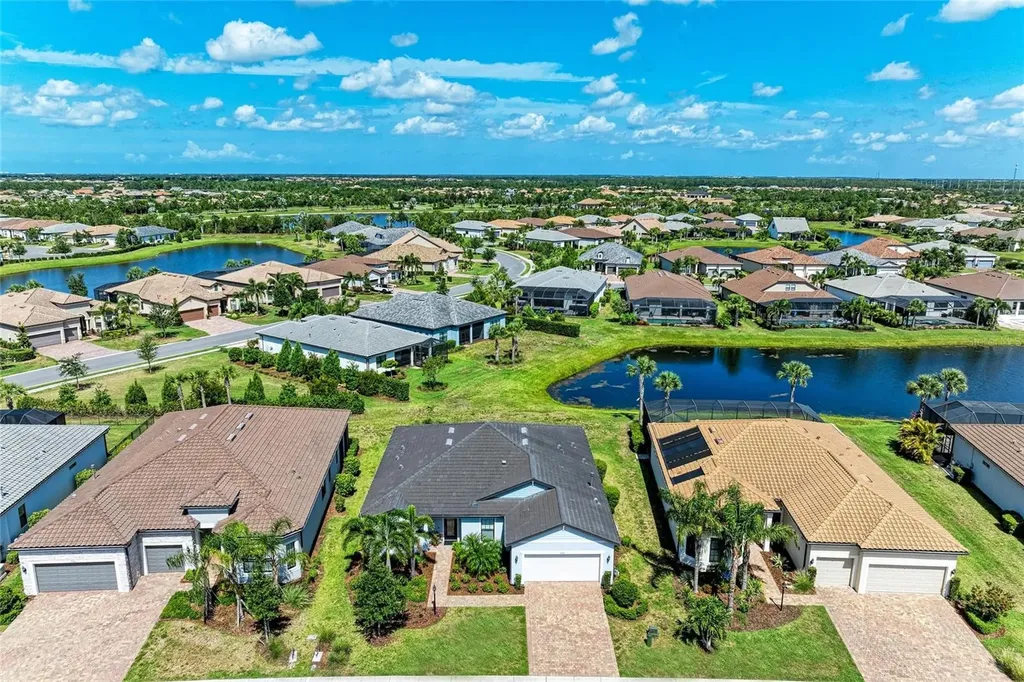7136 Summerland Cove Bradenton FL 34202