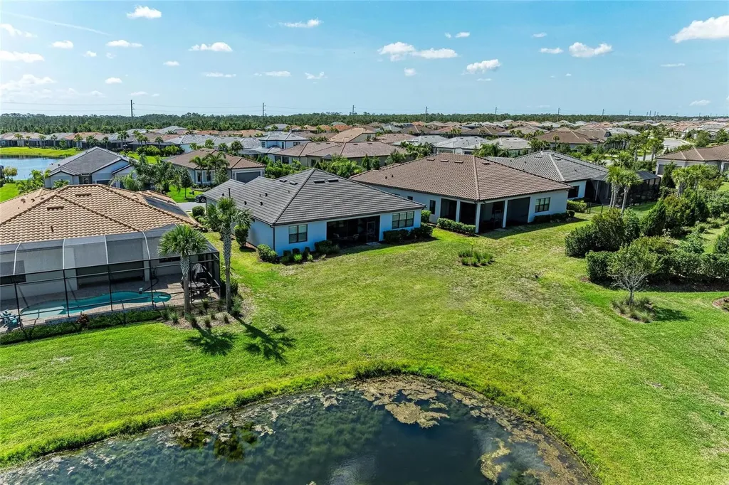 7136 Summerland Cove Bradenton FL 34202