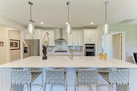 7136 Summerland Cove Bradenton FL 34202