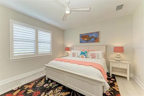 7136 Summerland Cove Bradenton FL 34202