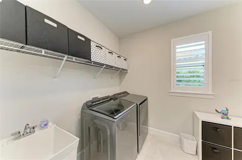 7136 Summerland Cove Bradenton FL 34202