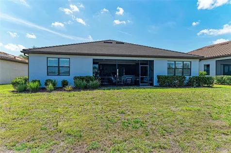 7136 Summerland Cove Bradenton FL 34202